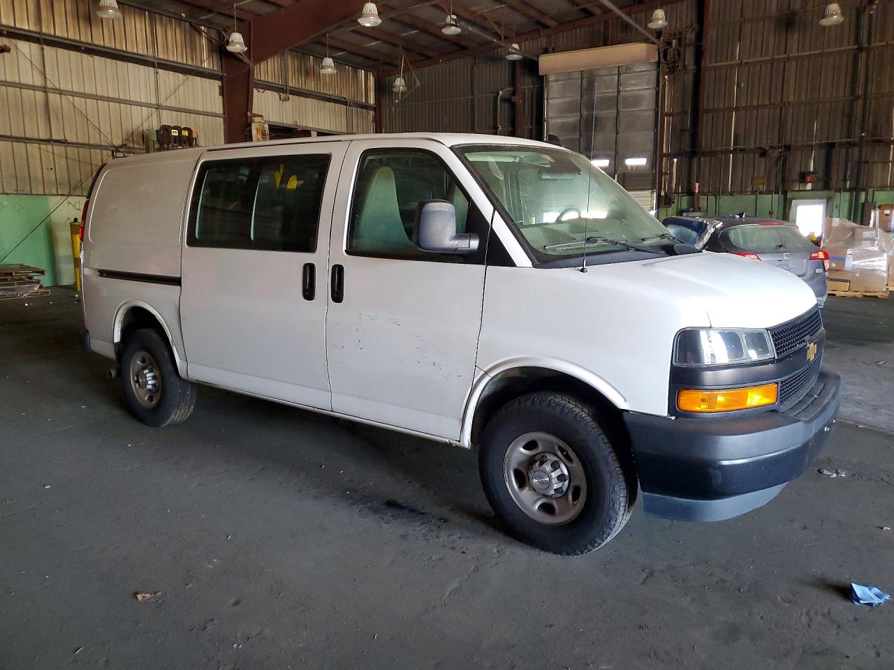 2021 CHEVROLET EXPRESS