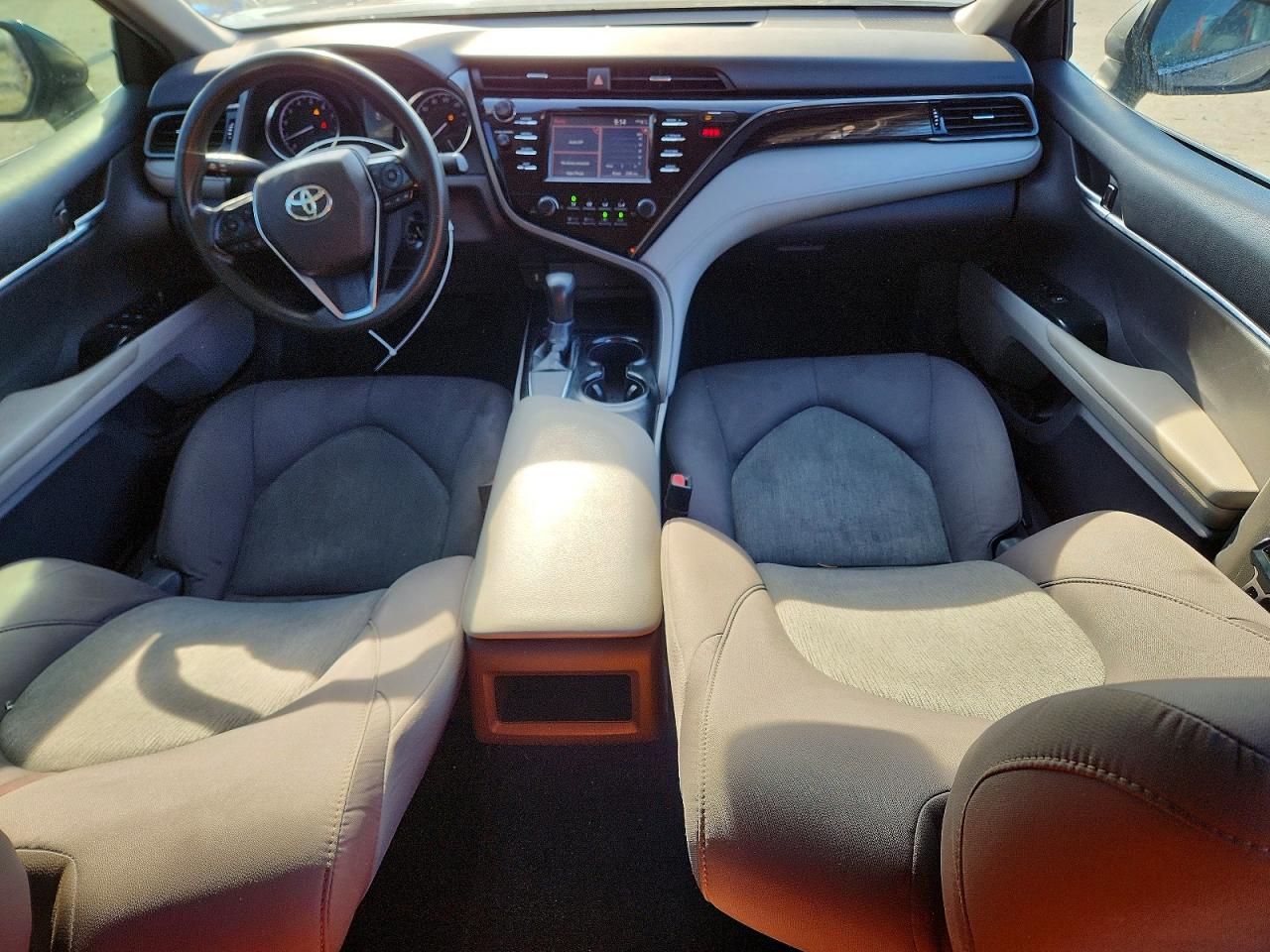 2019 TOYOTA CAMRY