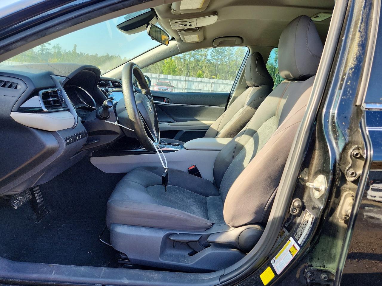 2019 TOYOTA CAMRY