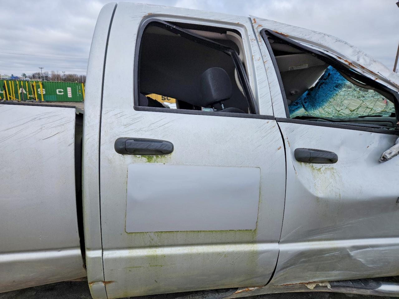 2004 DODGE RAM 2500