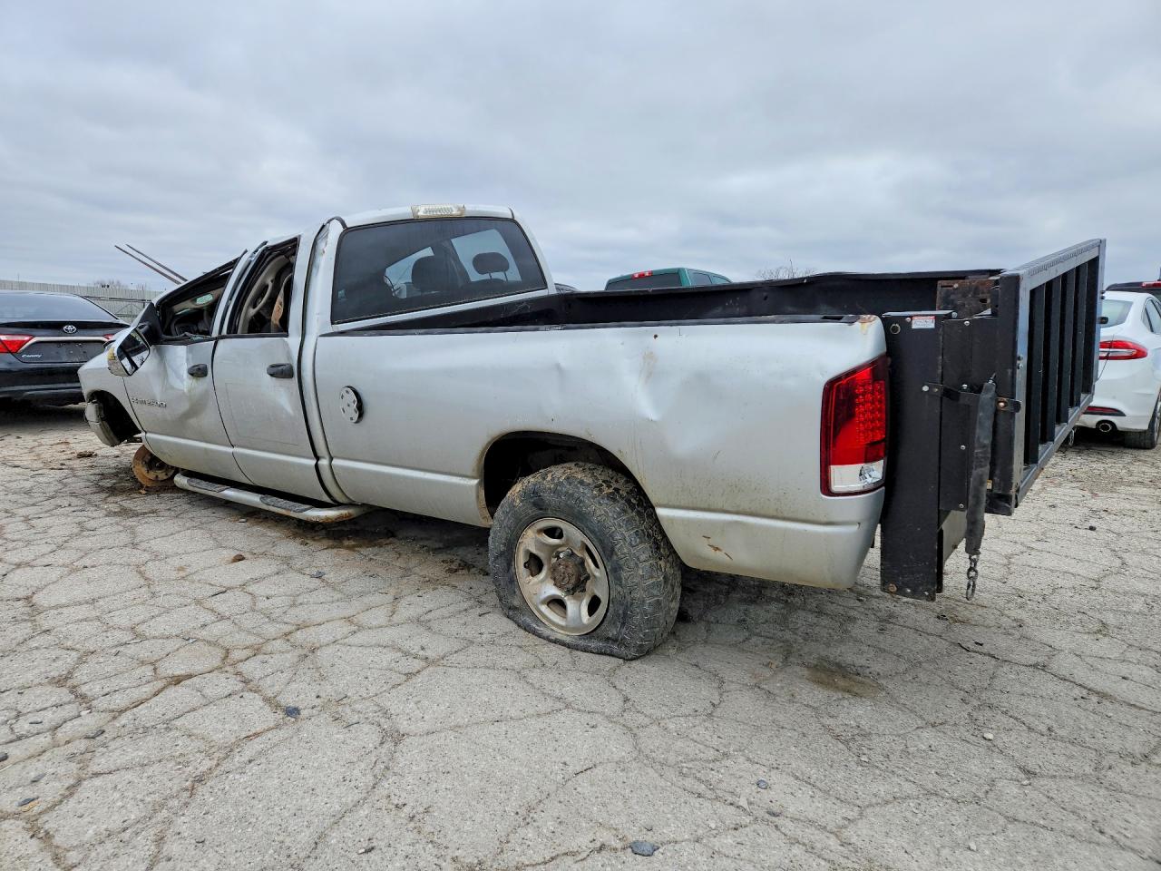 2004 DODGE RAM 2500