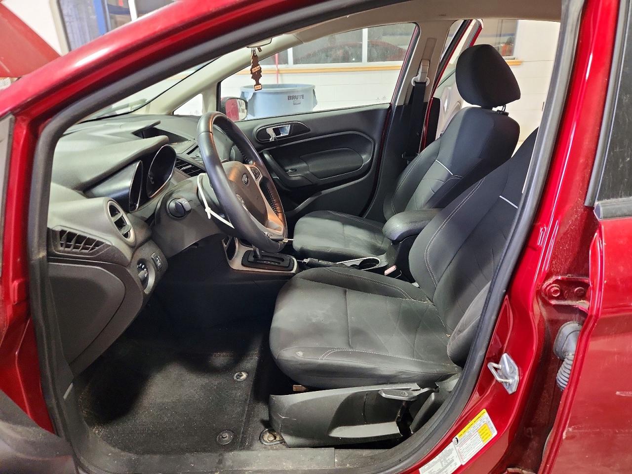 2014 FORD FIESTA