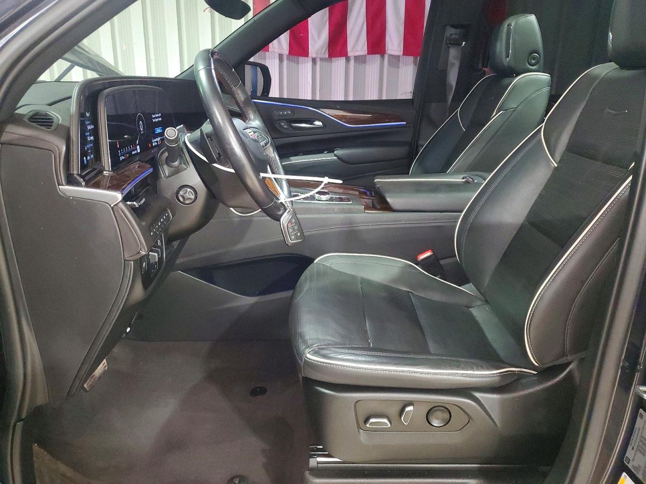 2022 CADILLAC ESCALADE