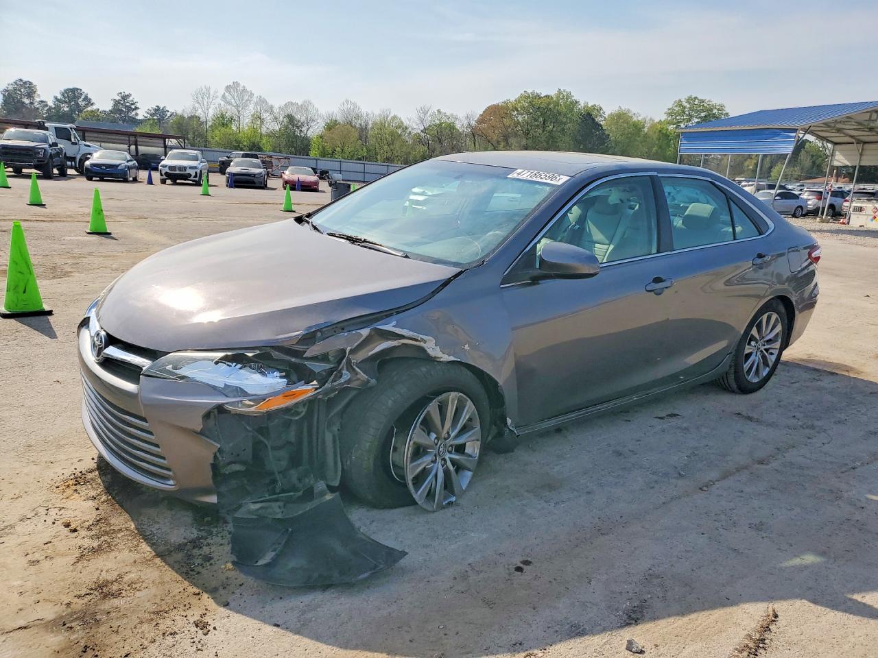 2017 TOYOTA CAMRY