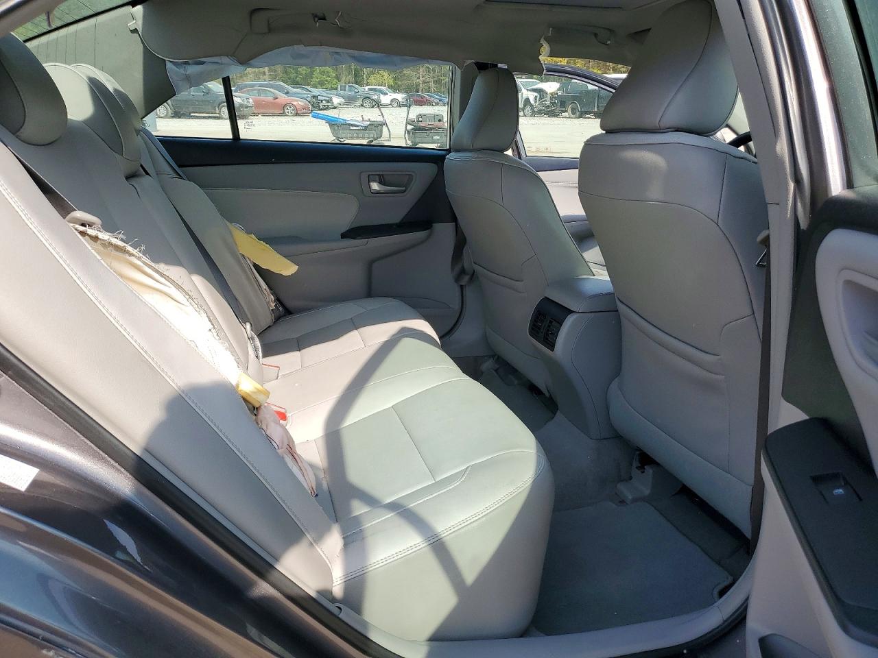 2017 TOYOTA CAMRY