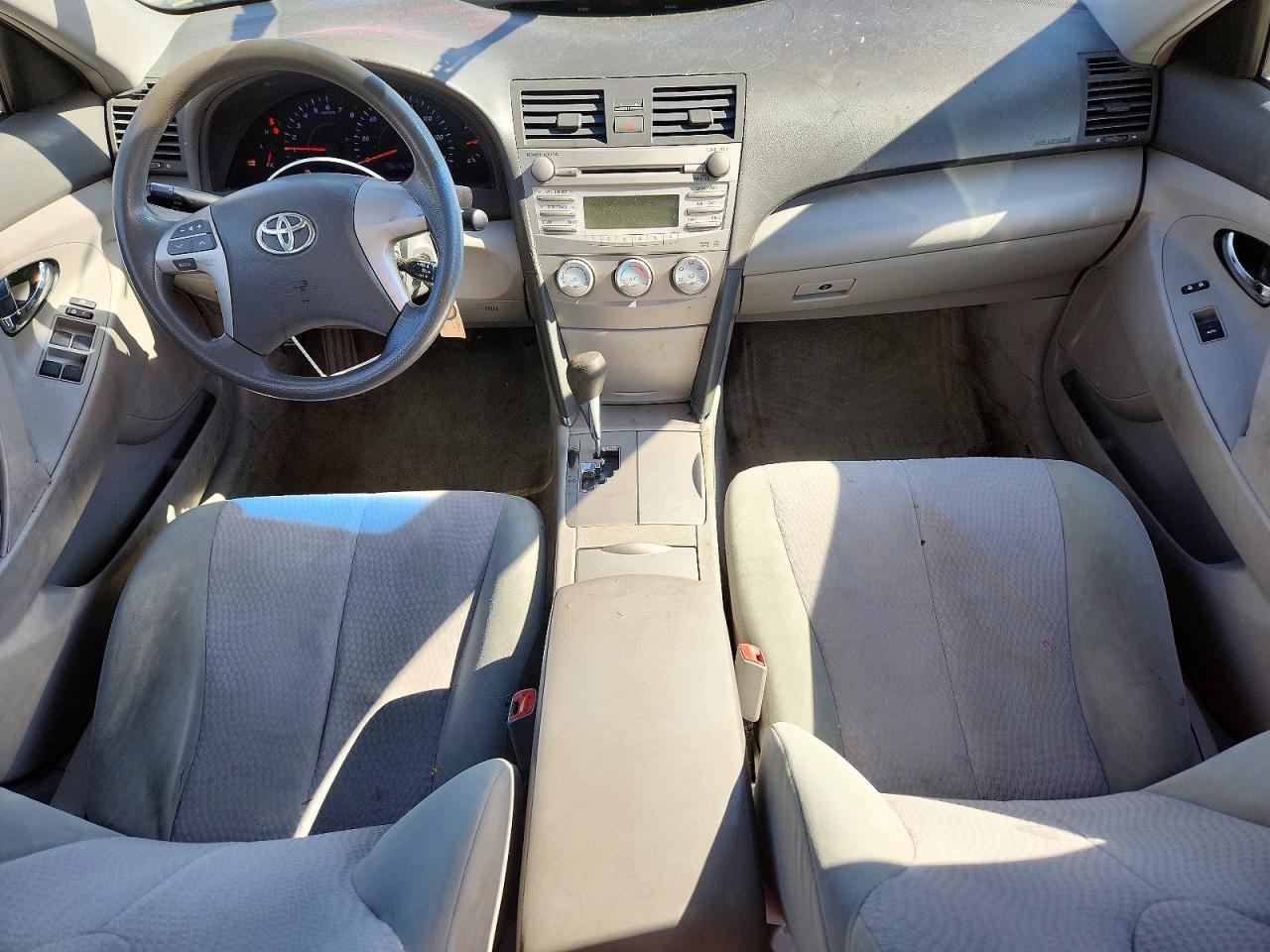 2010 TOYOTA CAMRY
