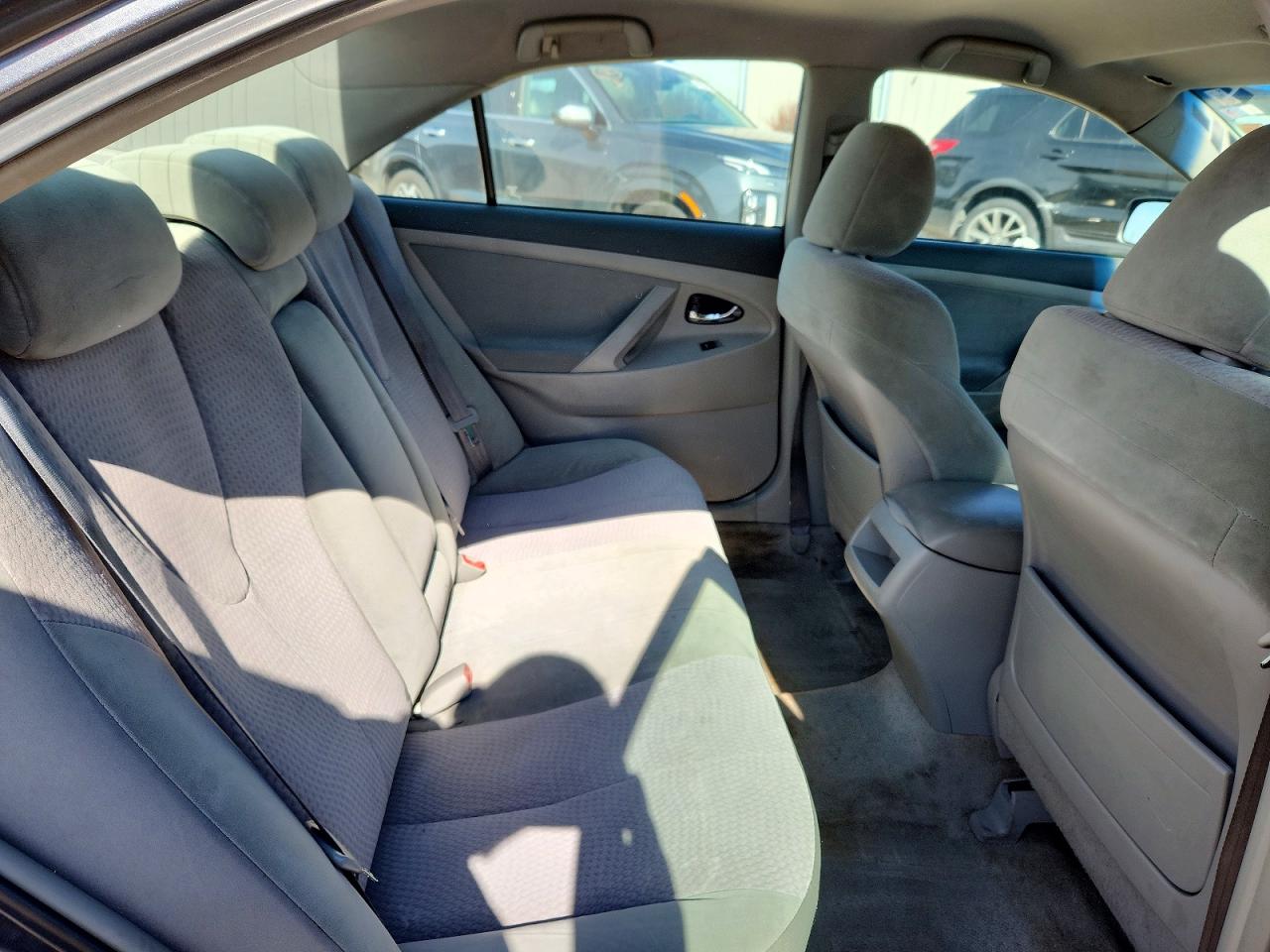 2010 TOYOTA CAMRY