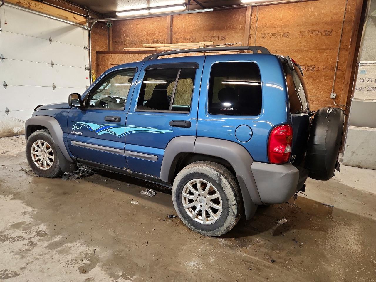 2004 JEEP LIBERTY