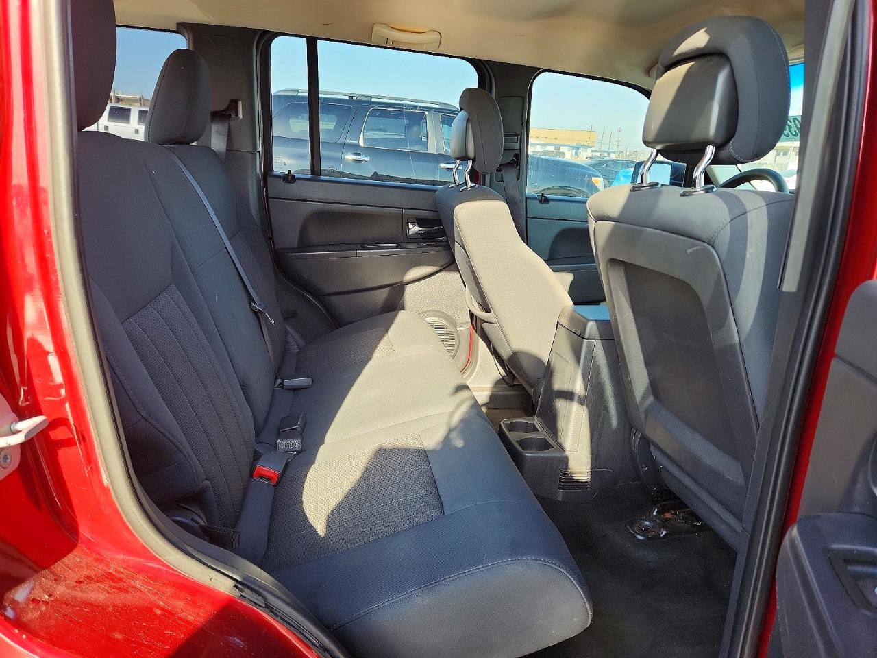 2012 JEEP LIBERTY