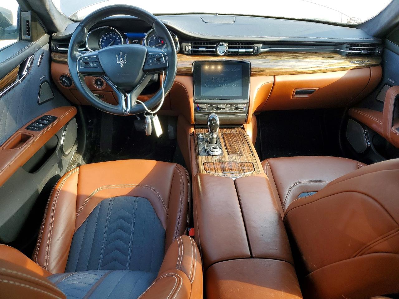 2017 MASERATI QUATTROPOR