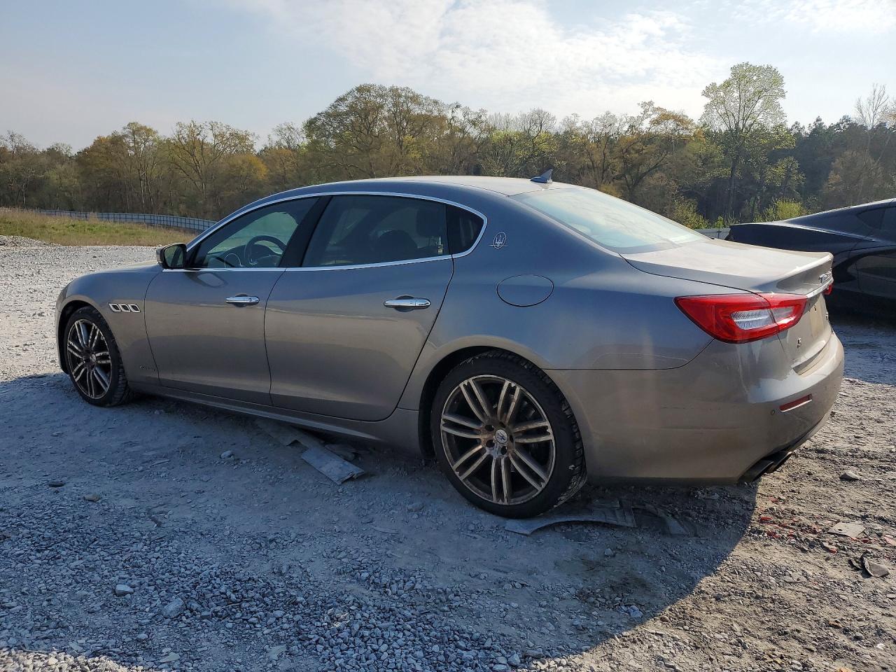 2017 MASERATI QUATTROPOR