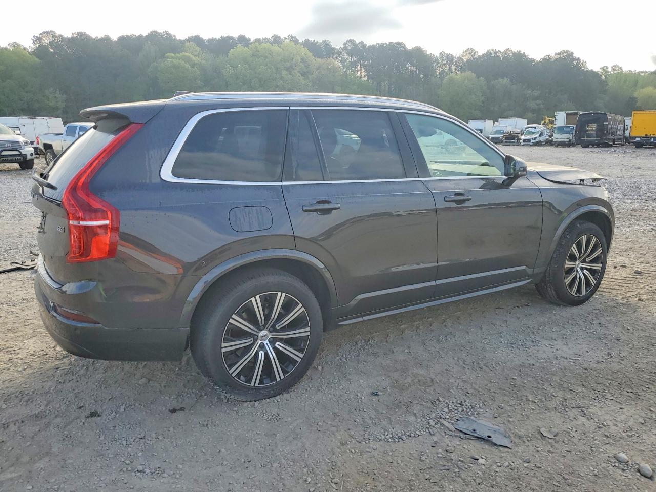 2023 VOLVO XC90