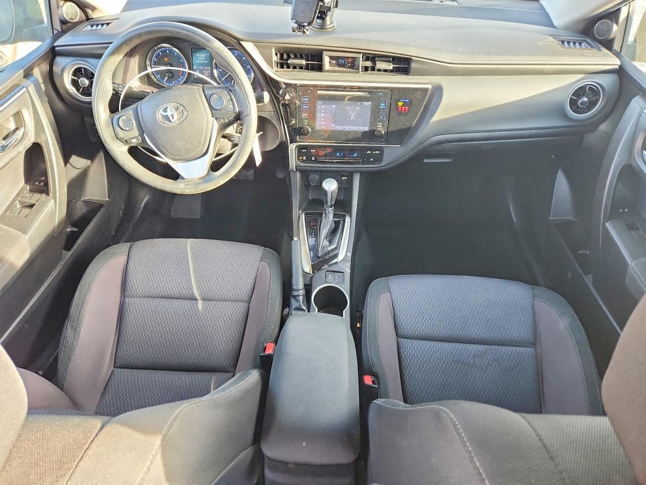 2019 TOYOTA COROLLA
