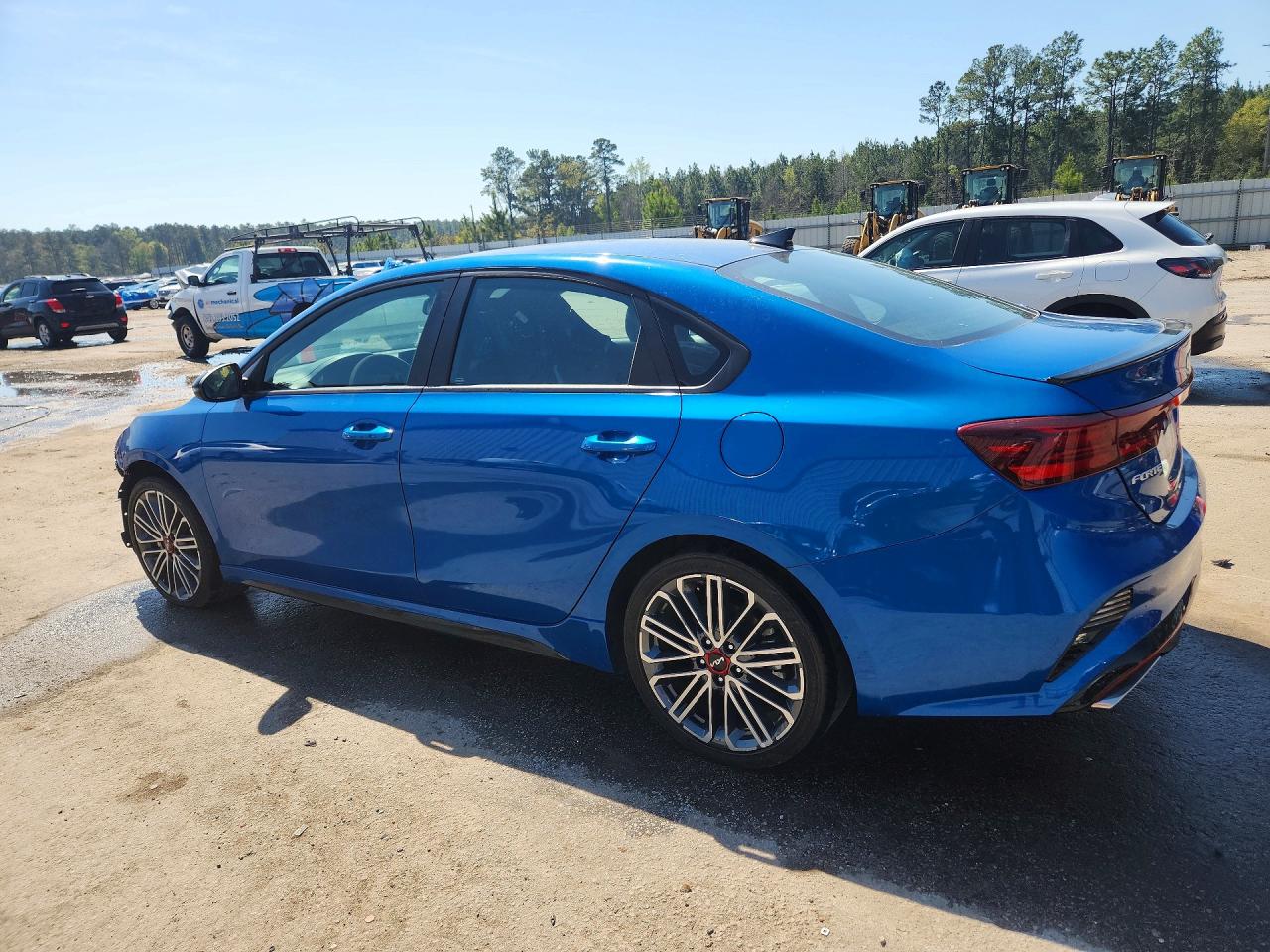 2023 KIA FORTE
