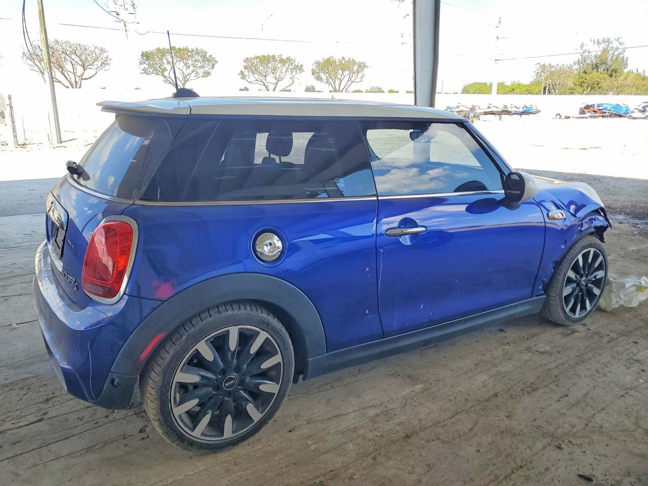 2019 MINI COOPER