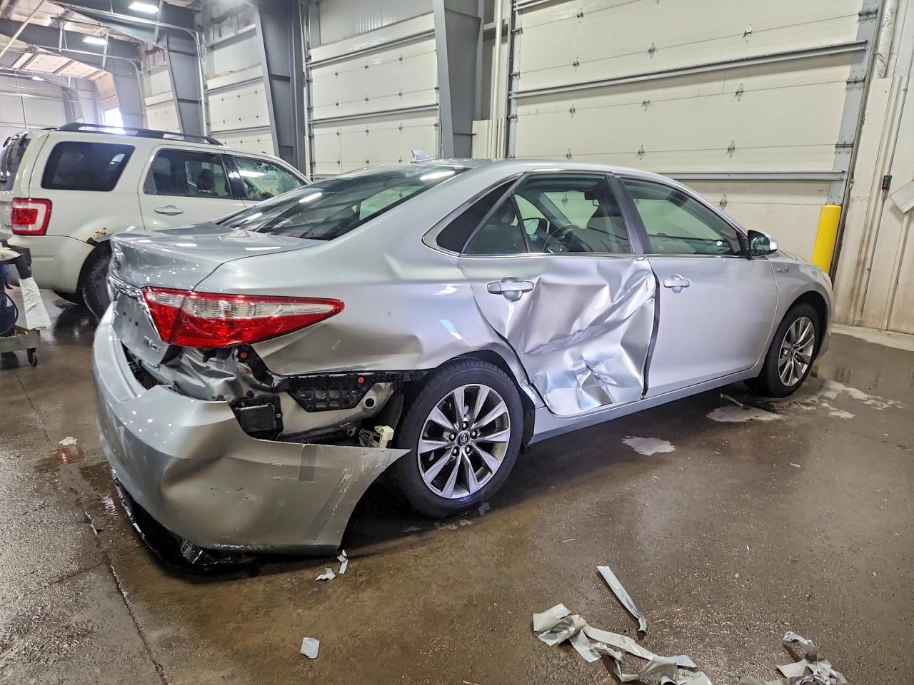 2017 TOYOTA CAMRY SOLA
