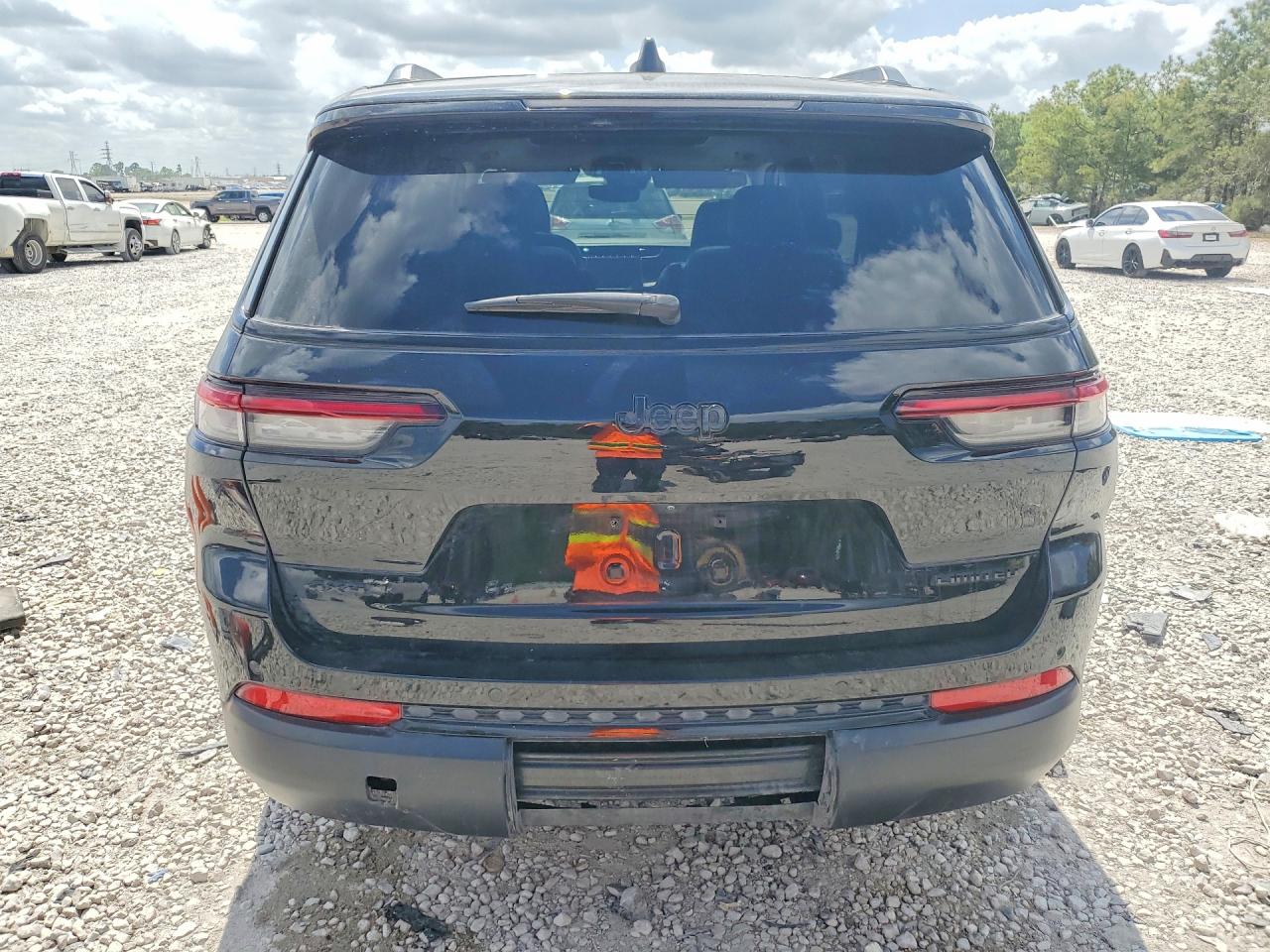2024 JEEP CHEROKEE