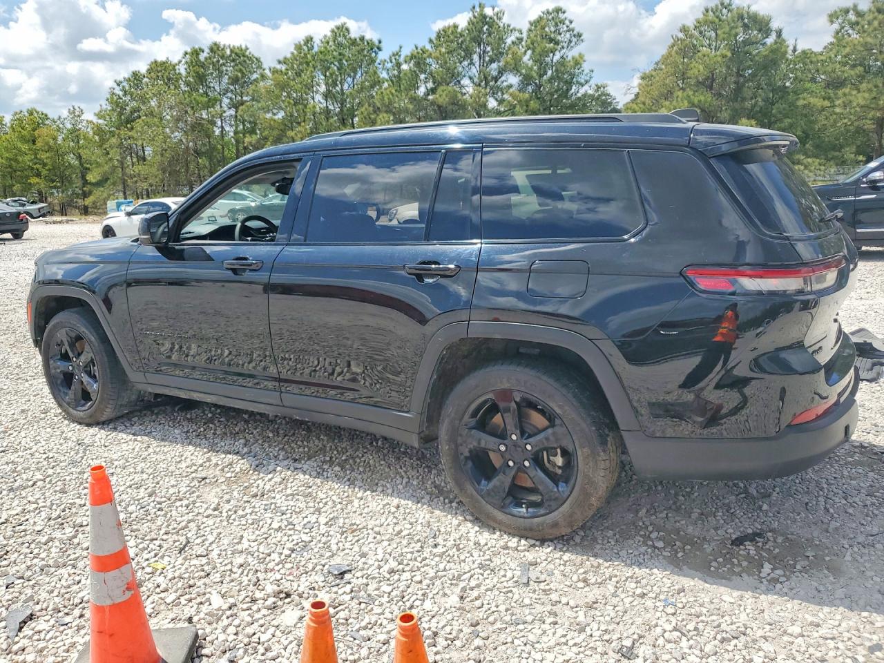 2024 JEEP CHEROKEE