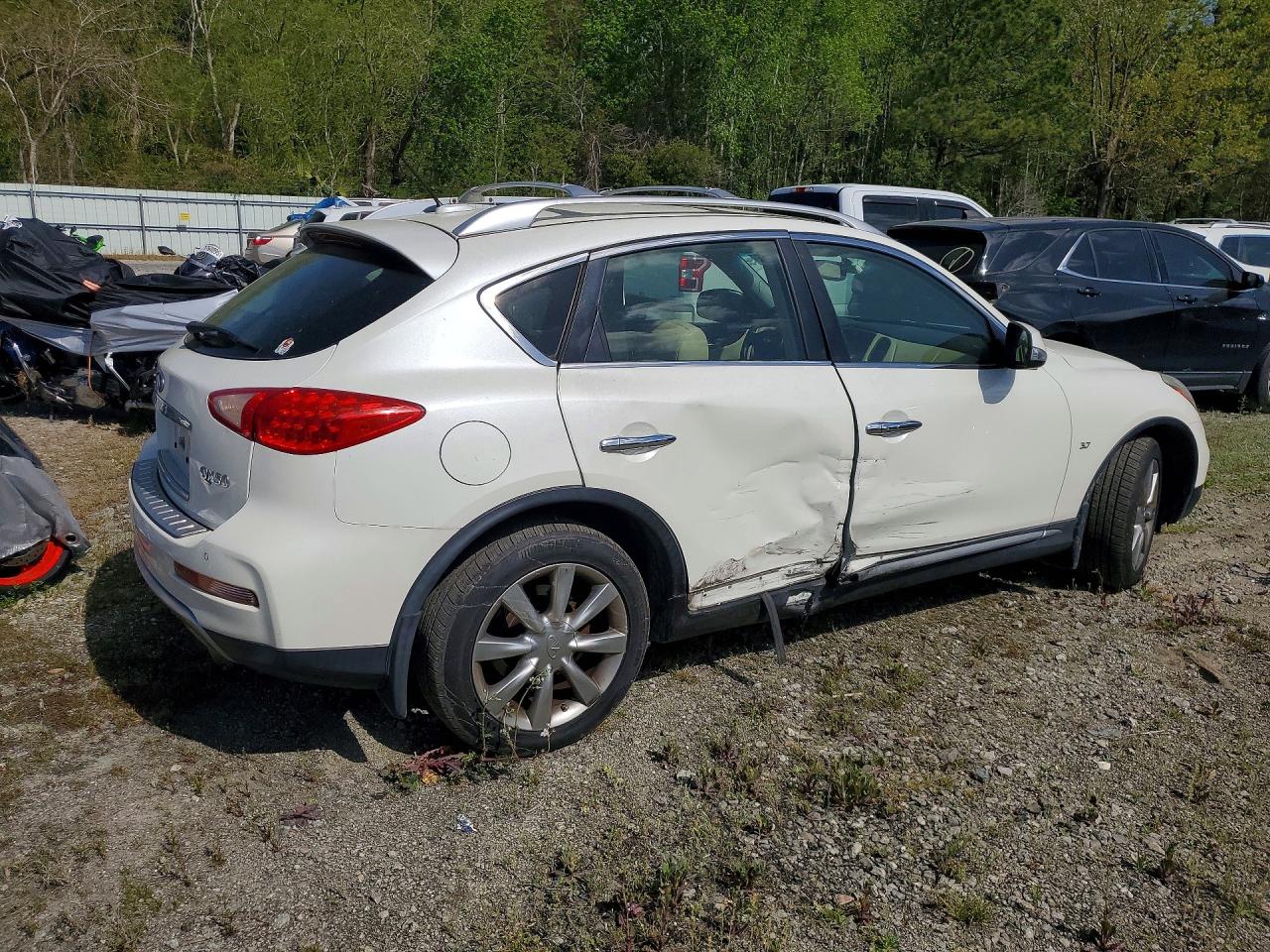 2016 INFINITI QX50