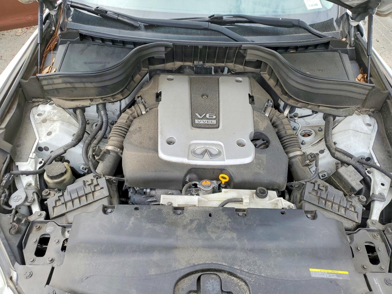 2016 INFINITI QX50