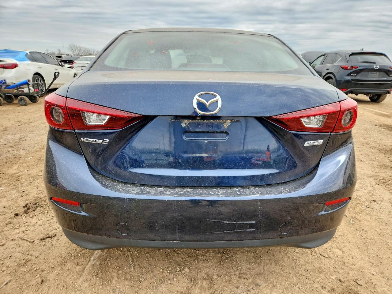 2016 MAZDA 3