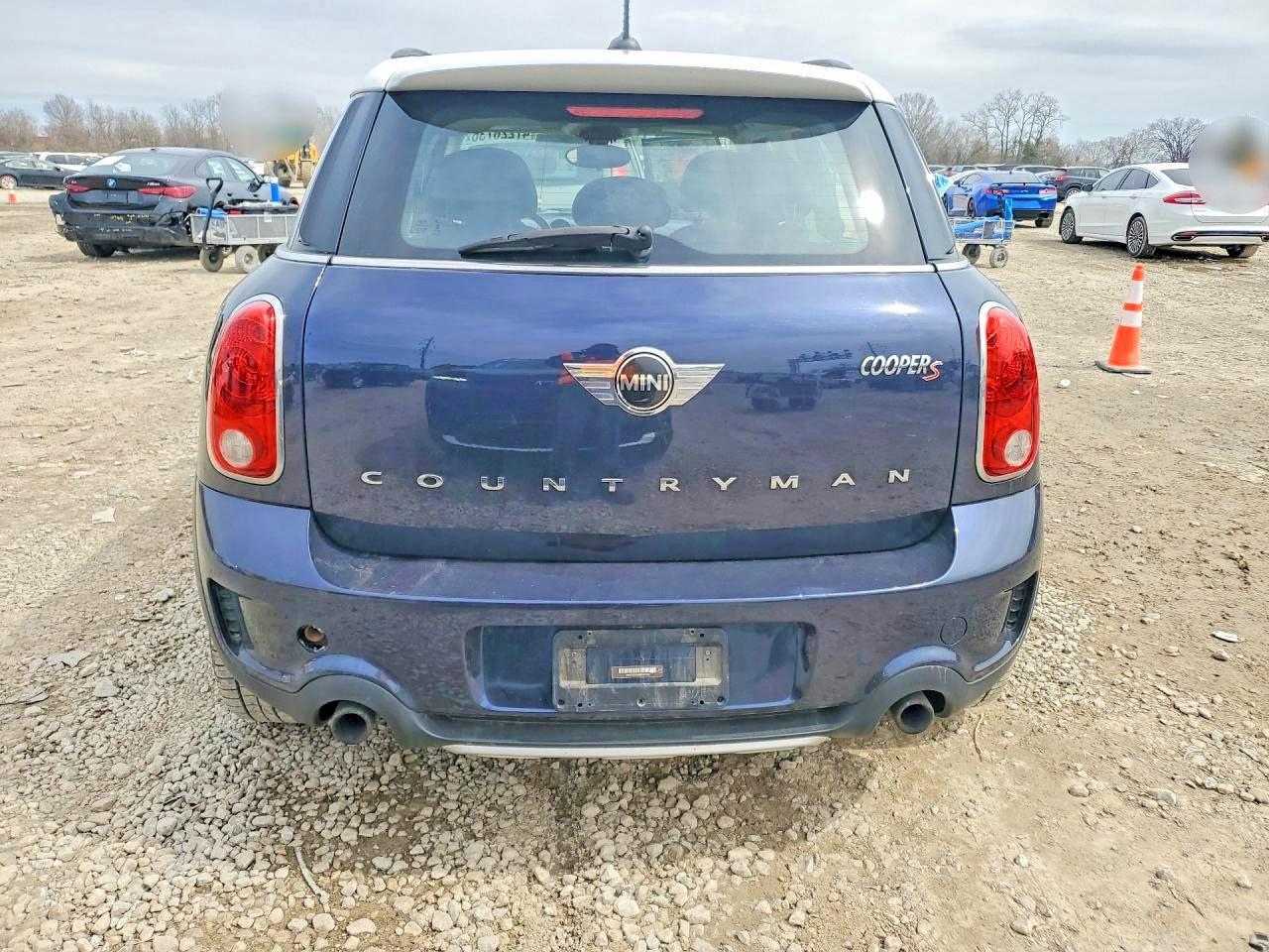 2016 MINI COOPER