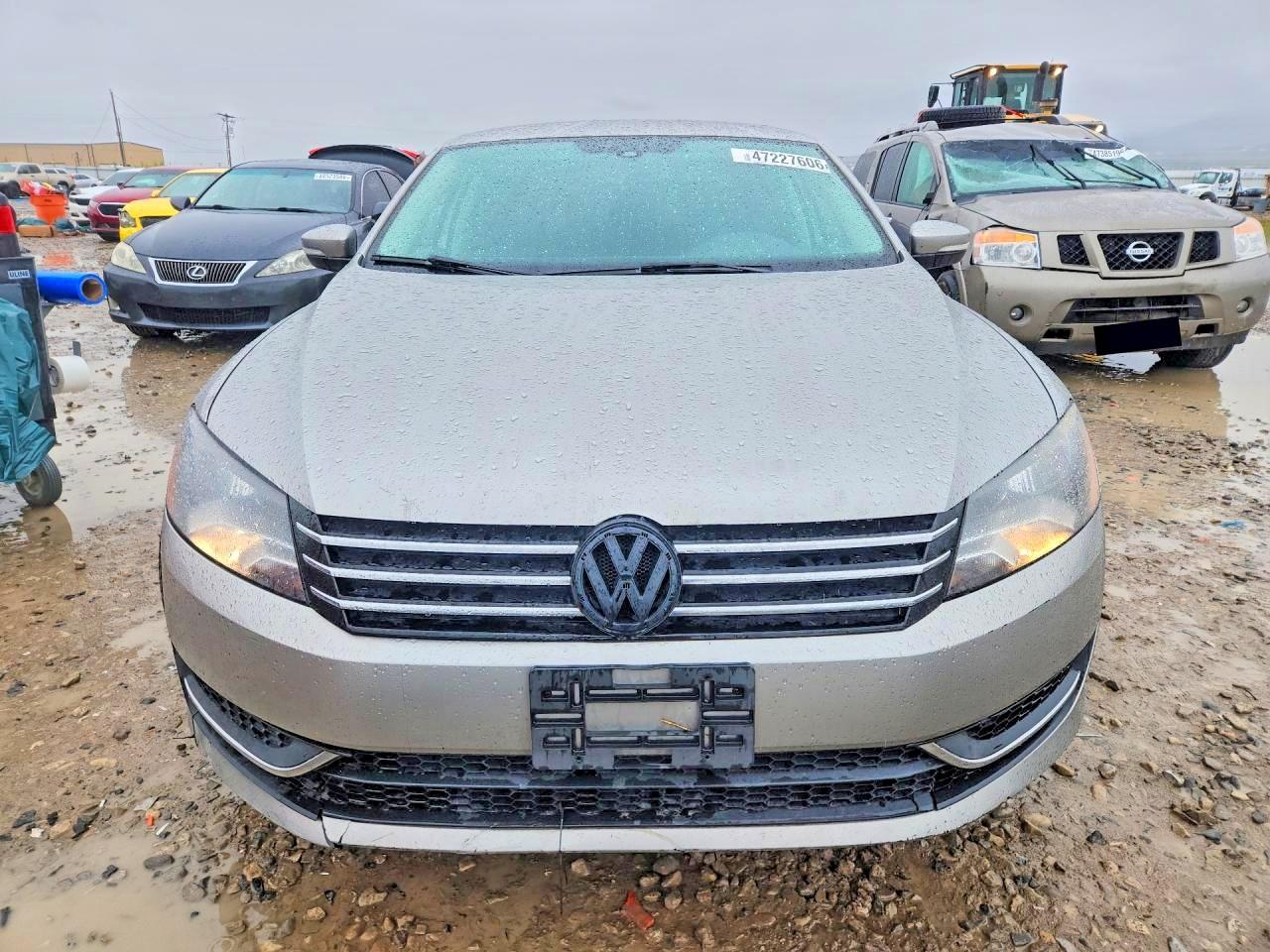 2014 VOLKSWAGEN PASSAT