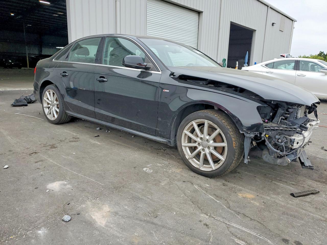 2015 AUDI A4