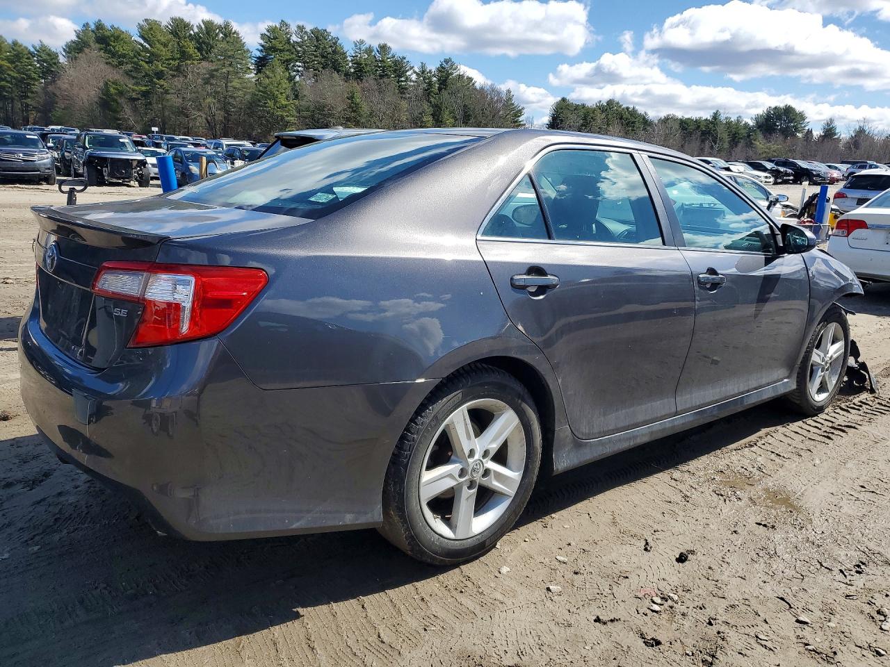 2012 TOYOTA CAMRY