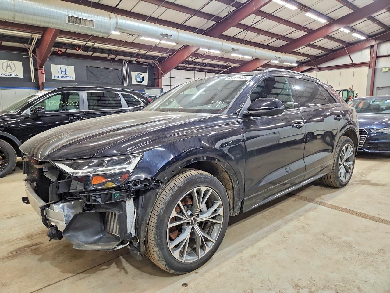 2021 AUDI Q8