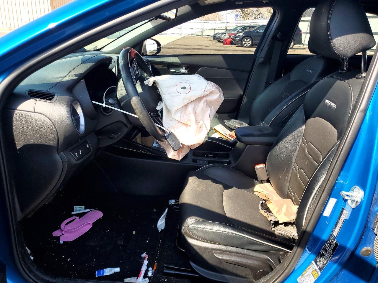 2023 KIA FORTE
