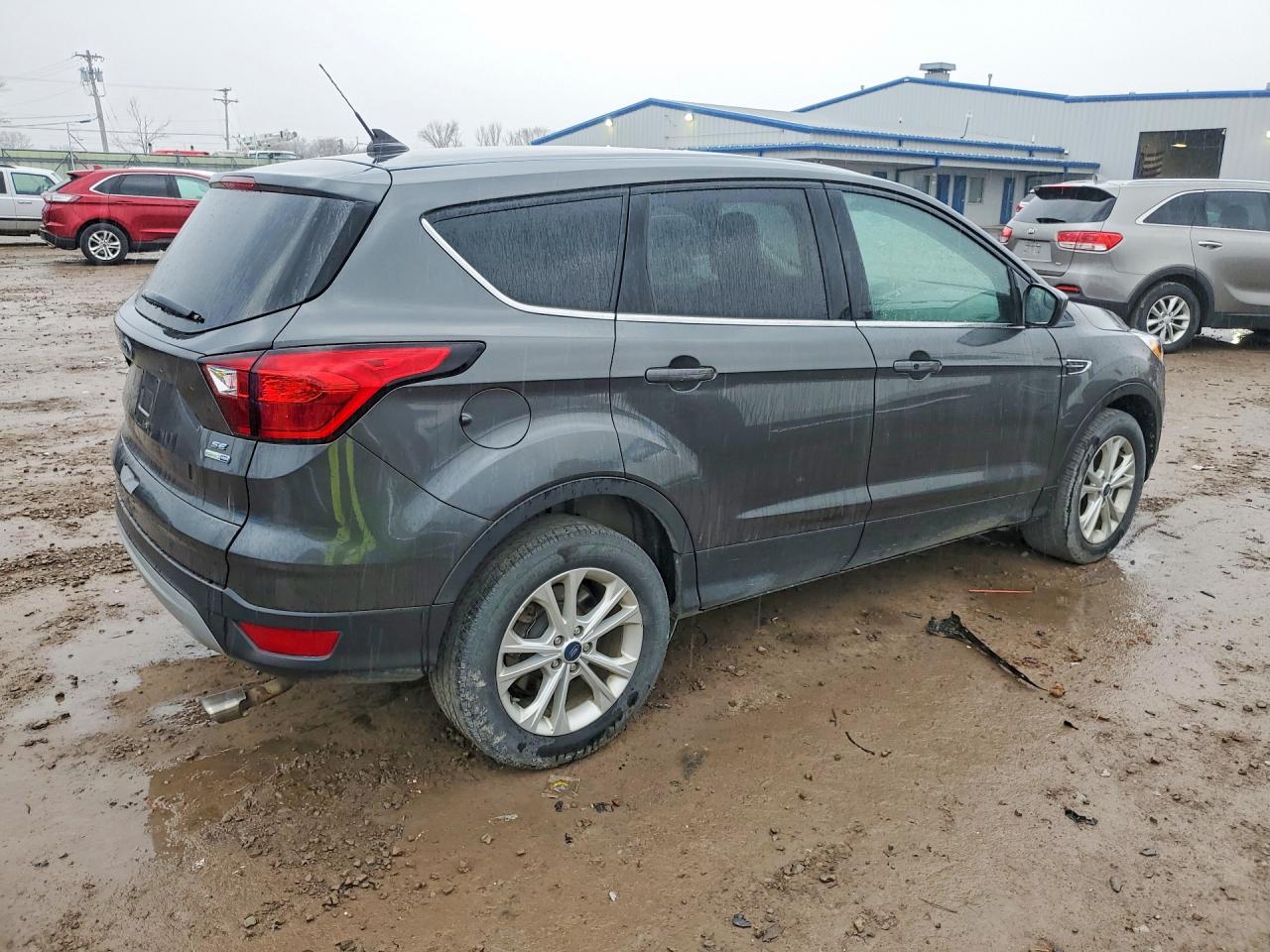 2019 FORD ESCAPE