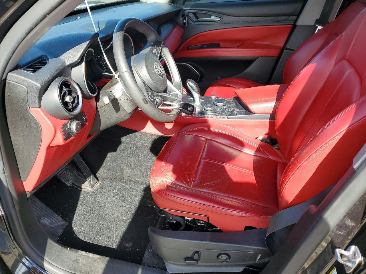 2019 ALFA ROMEO STELVIO