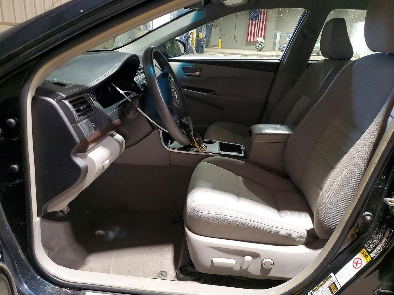 2016 TOYOTA CAMRY