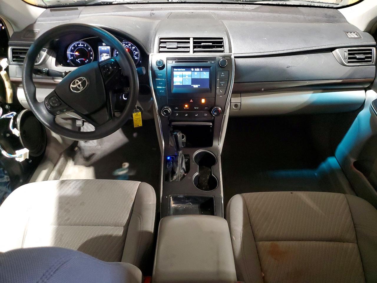 2016 TOYOTA CAMRY