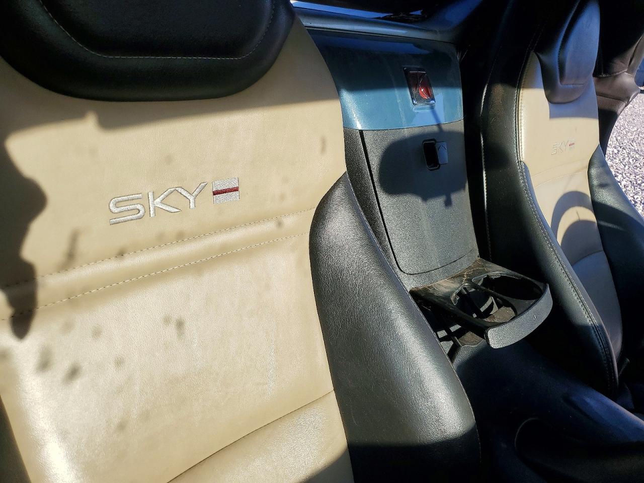 2008 SATURN SKY