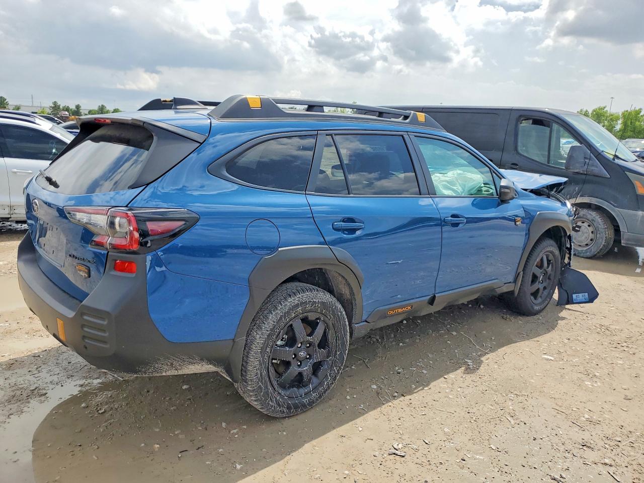 2025 SUBARU OUTBACK