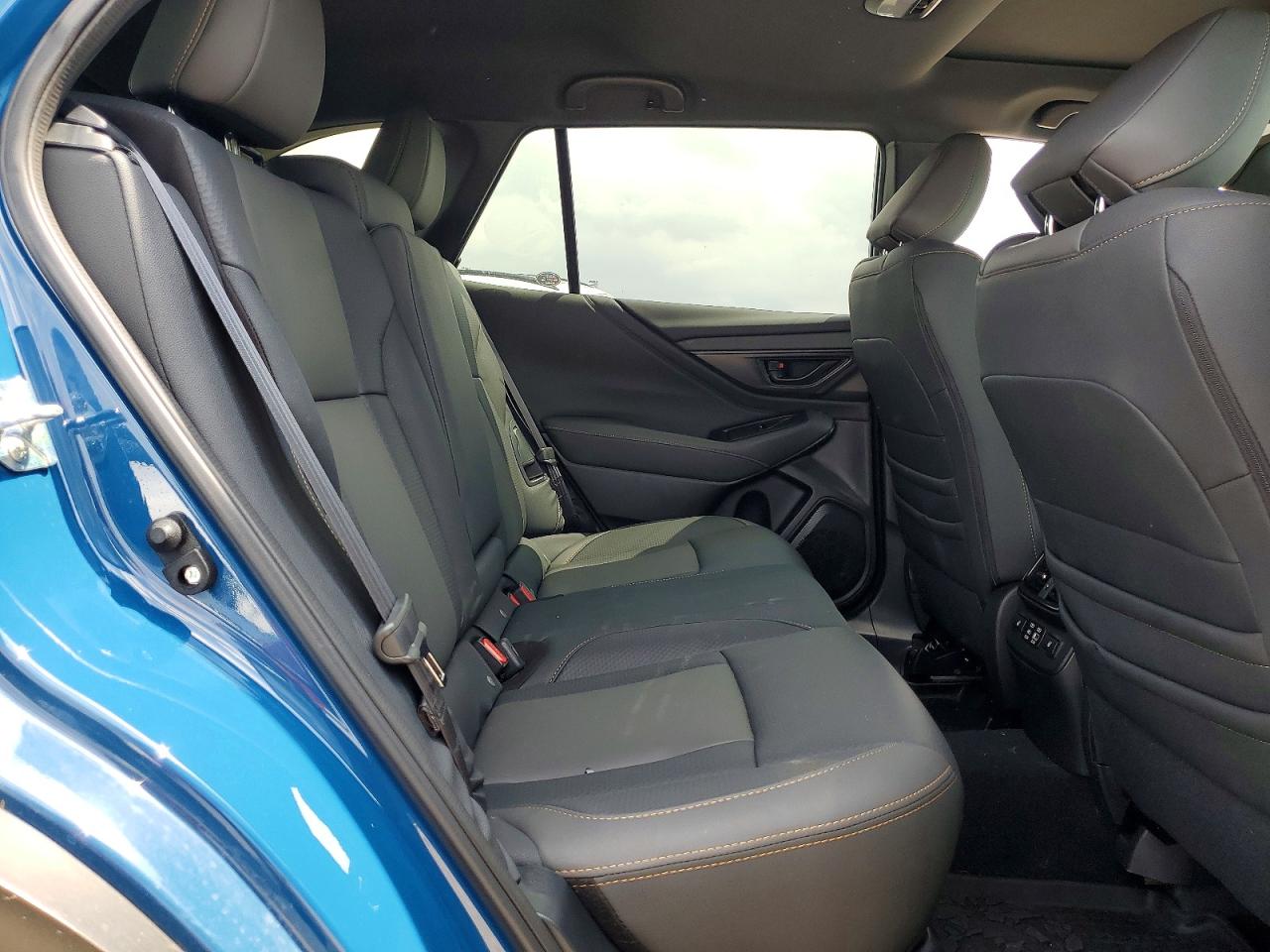 2025 SUBARU OUTBACK