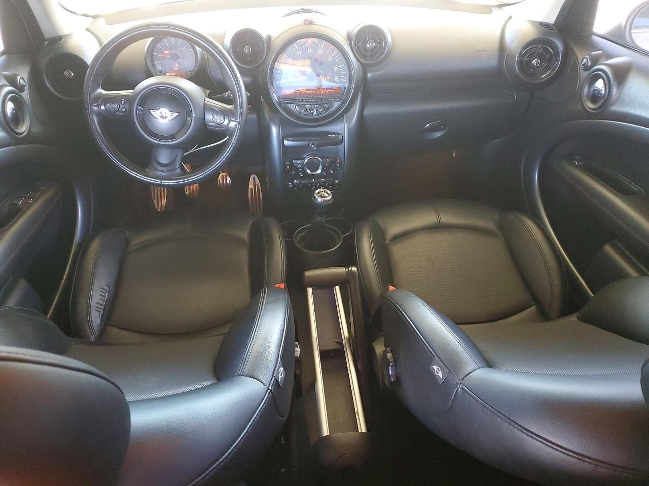 2015 MINI COOPER