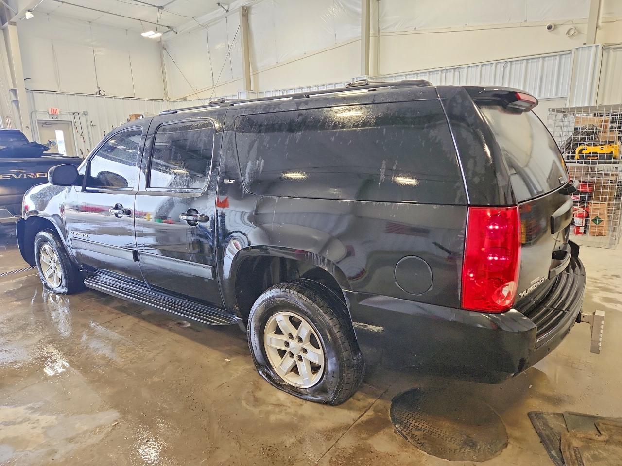 2013 GMC YUKON