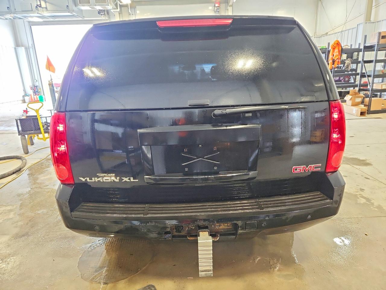 2013 GMC YUKON