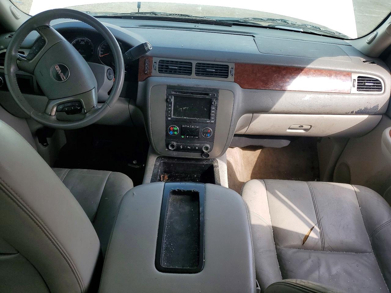 2009 GMC YUKON
