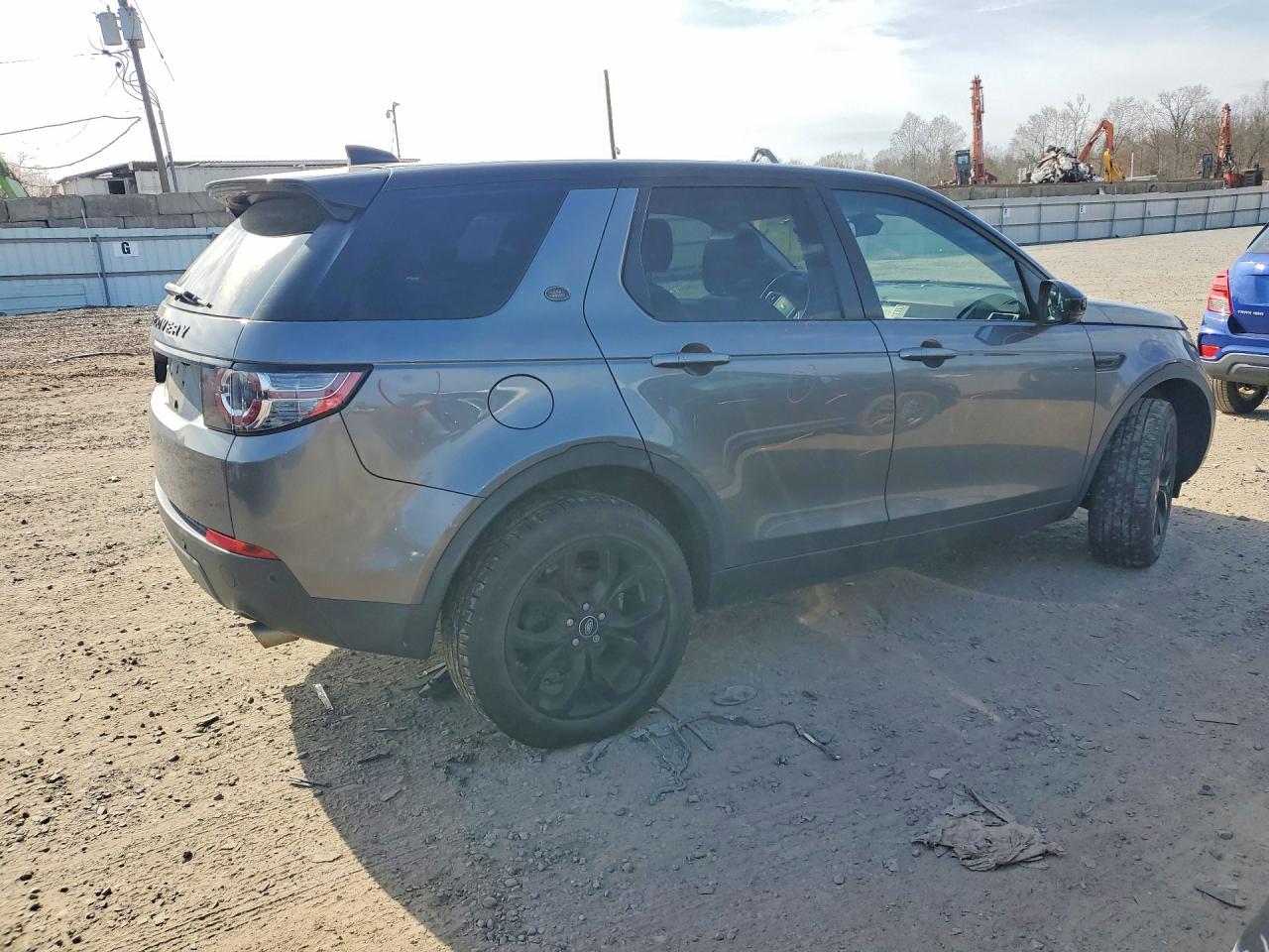 2017 LAND ROVER DISCOVERY