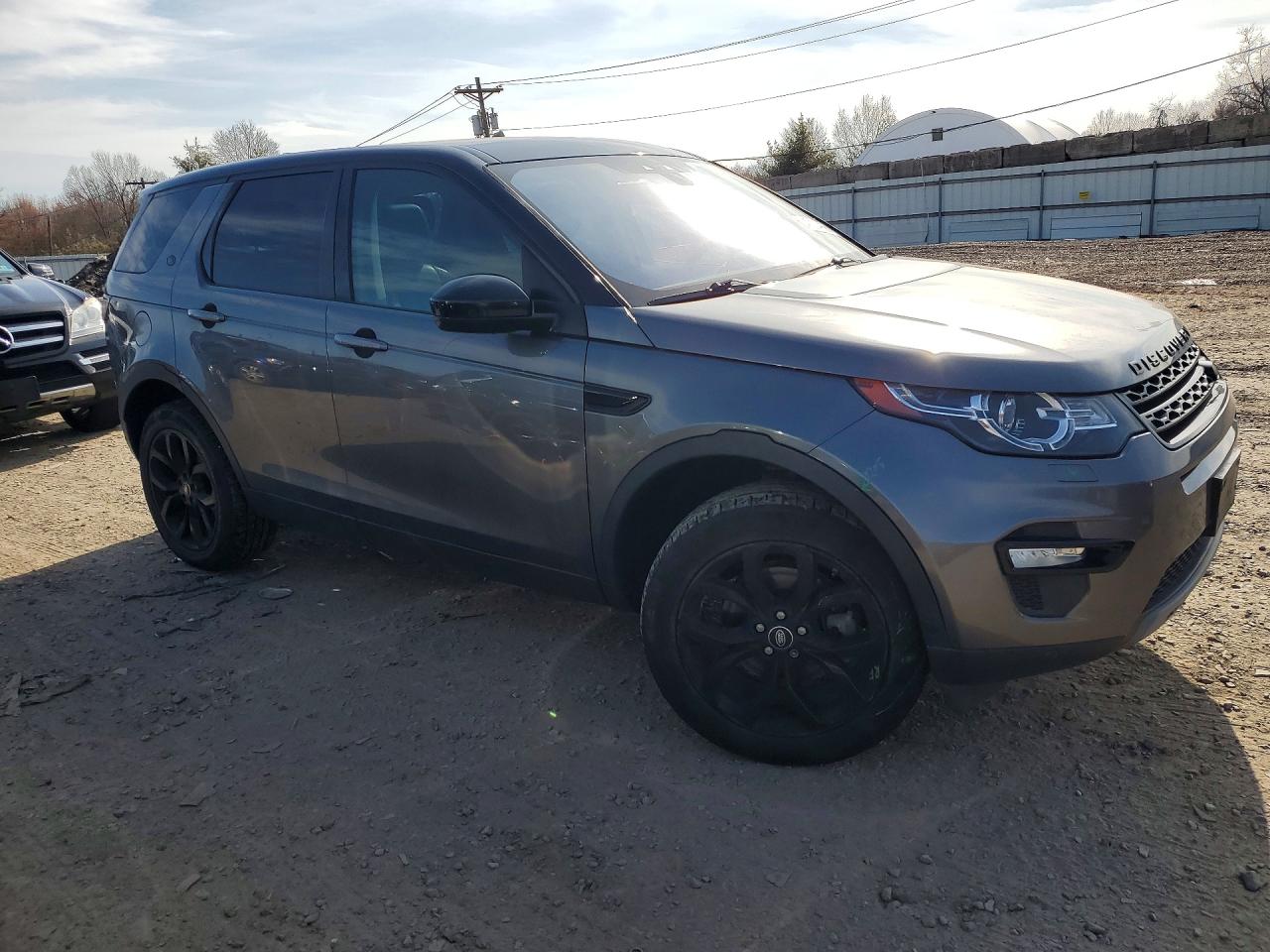 2017 LAND ROVER DISCOVERY