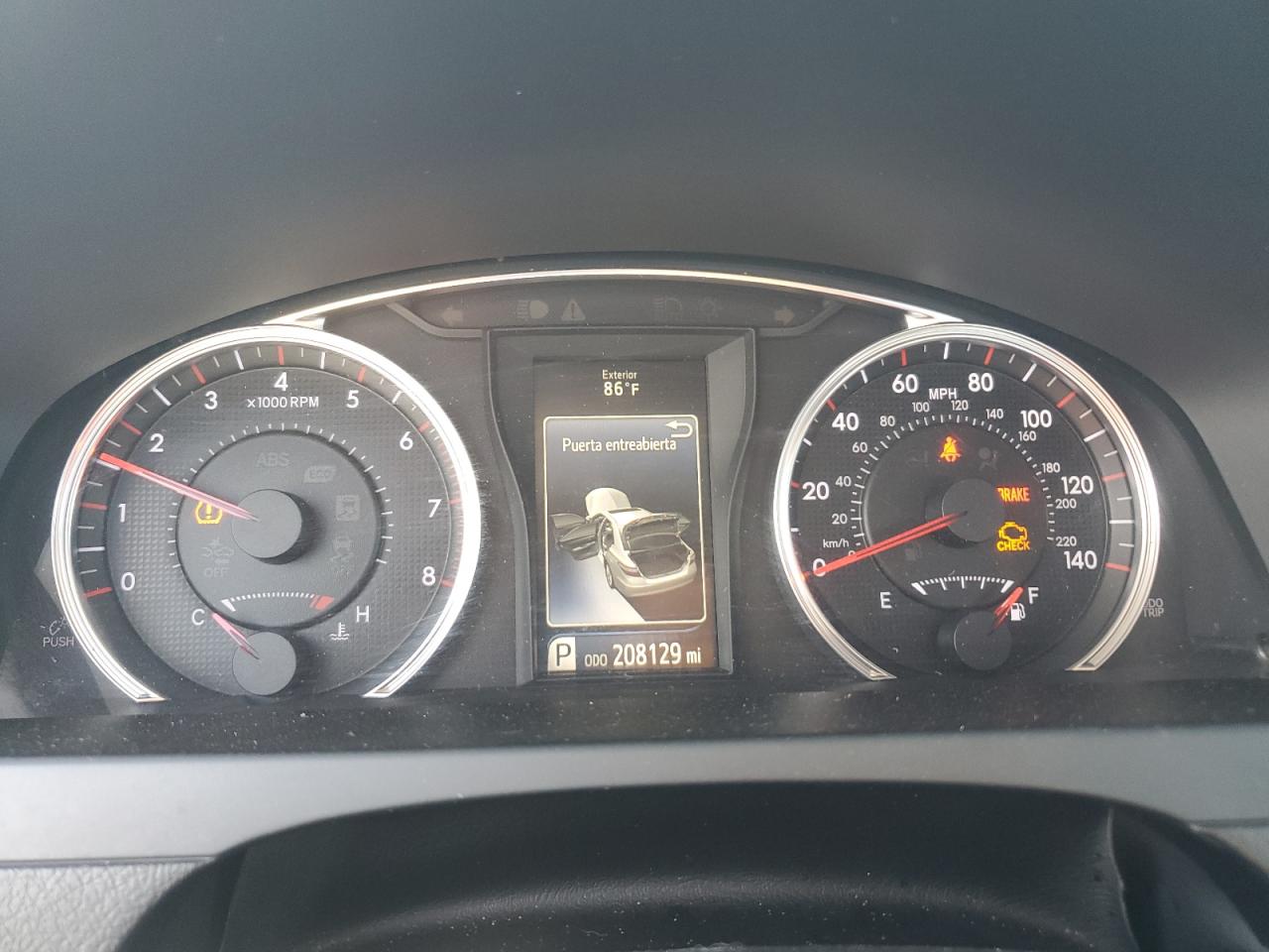 2015 TOYOTA CAMRY