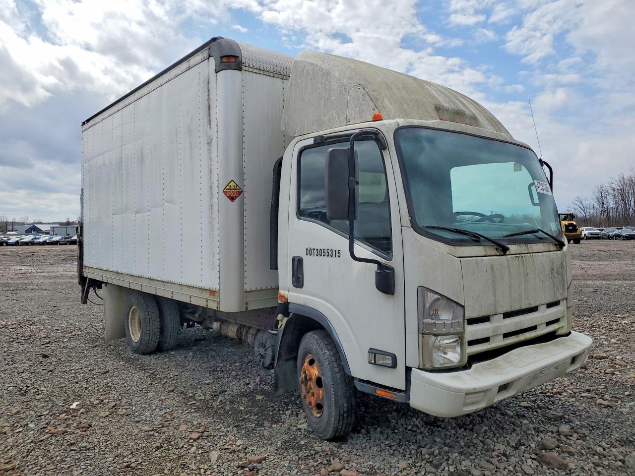 2009 ISUZU NPR
