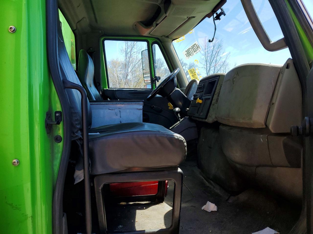 2014 INTERNATIONAL 4000 SERIE