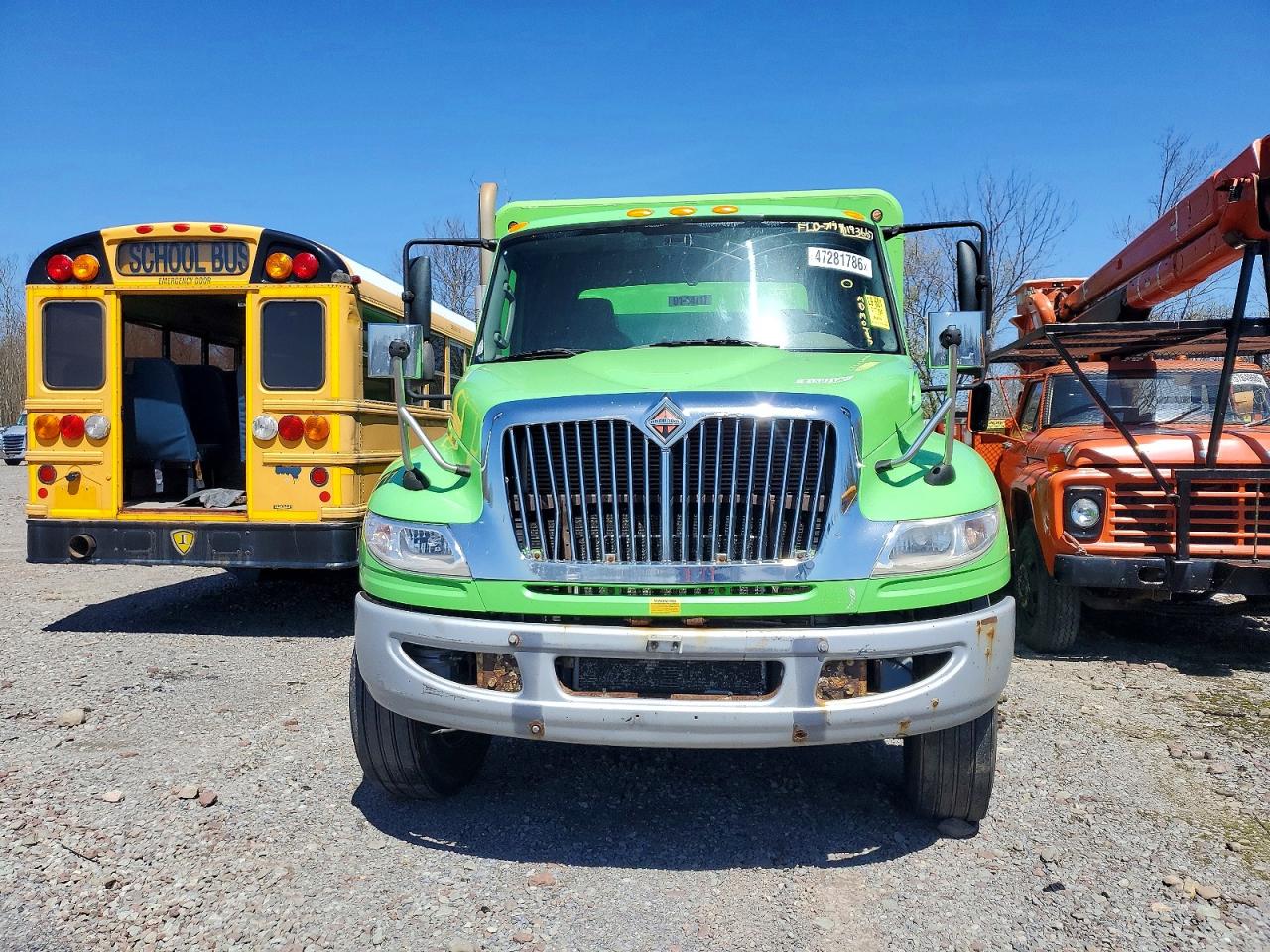 2014 INTERNATIONAL 4000 SERIE