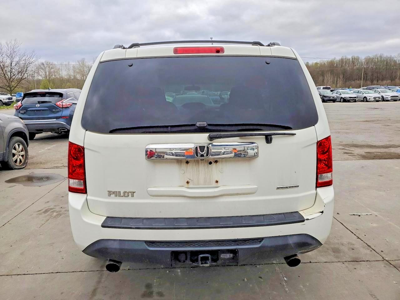 2015 HONDA PILOT