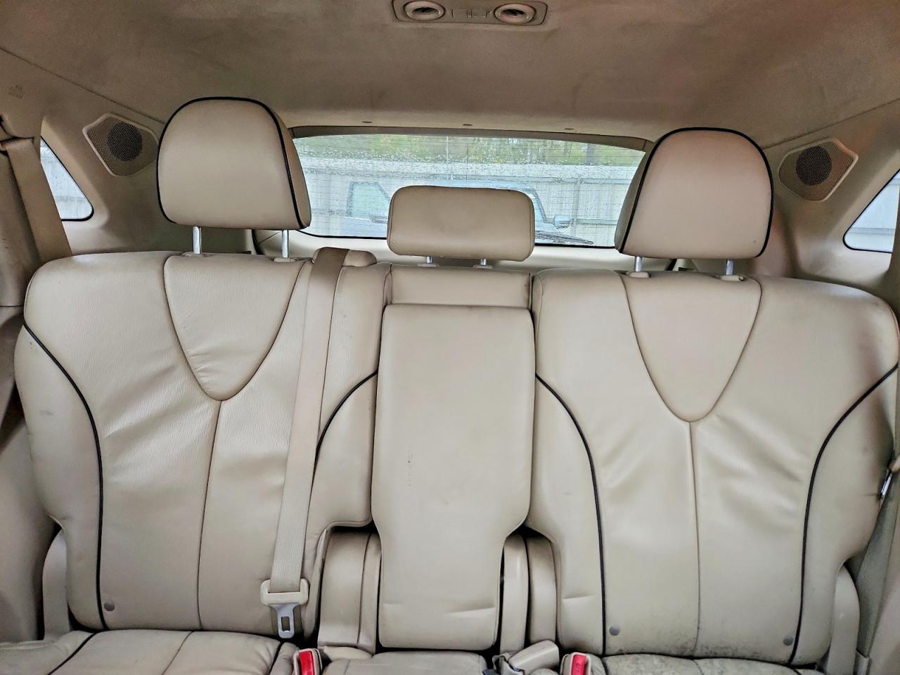 2011 TOYOTA VENZA